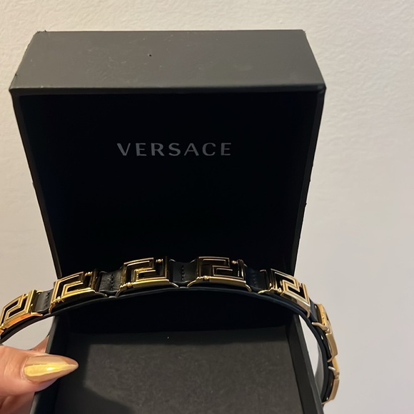 Versace leather Greca chocker - Picture 2 of 4
